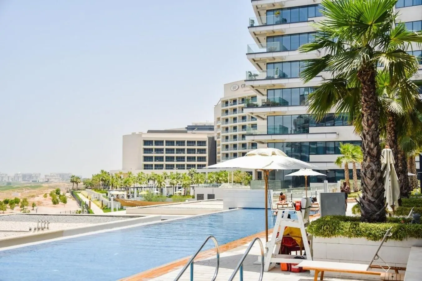 Voyage Studio In Mayan With Partial Ocean Views Abu Zabi Apartament